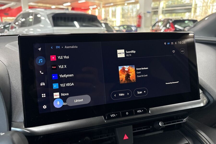 Toyota C-HR vaihtoauto