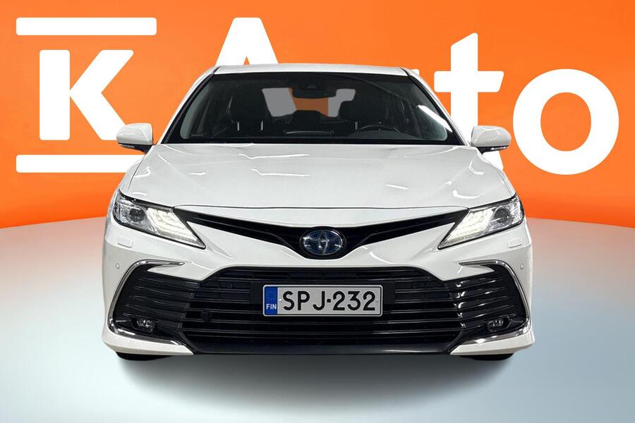 Toyota Camry vaihtoauto