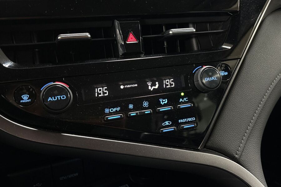 Toyota Camry vaihtoauto