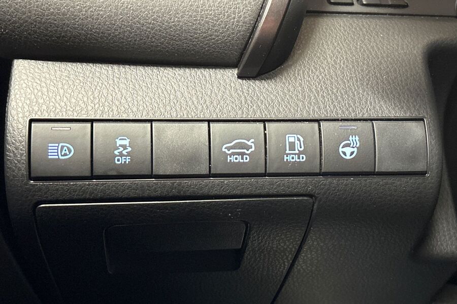 Toyota Camry vaihtoauto