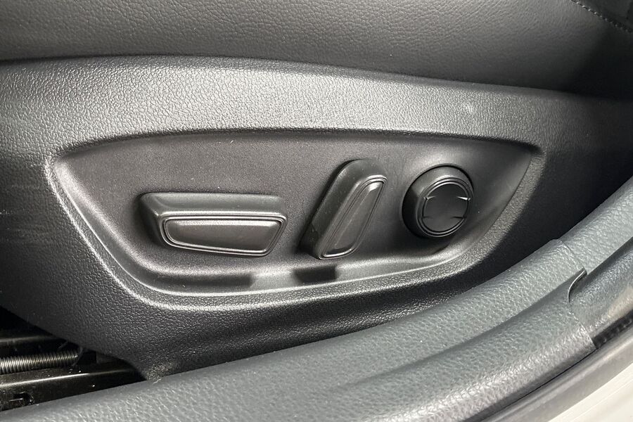 Toyota Camry vaihtoauto