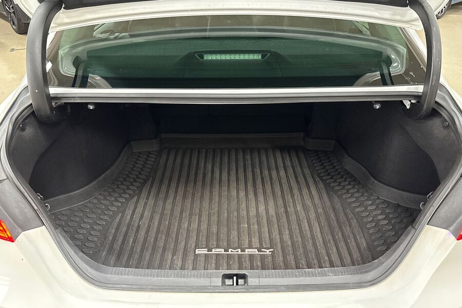 Toyota Camry vaihtoauto