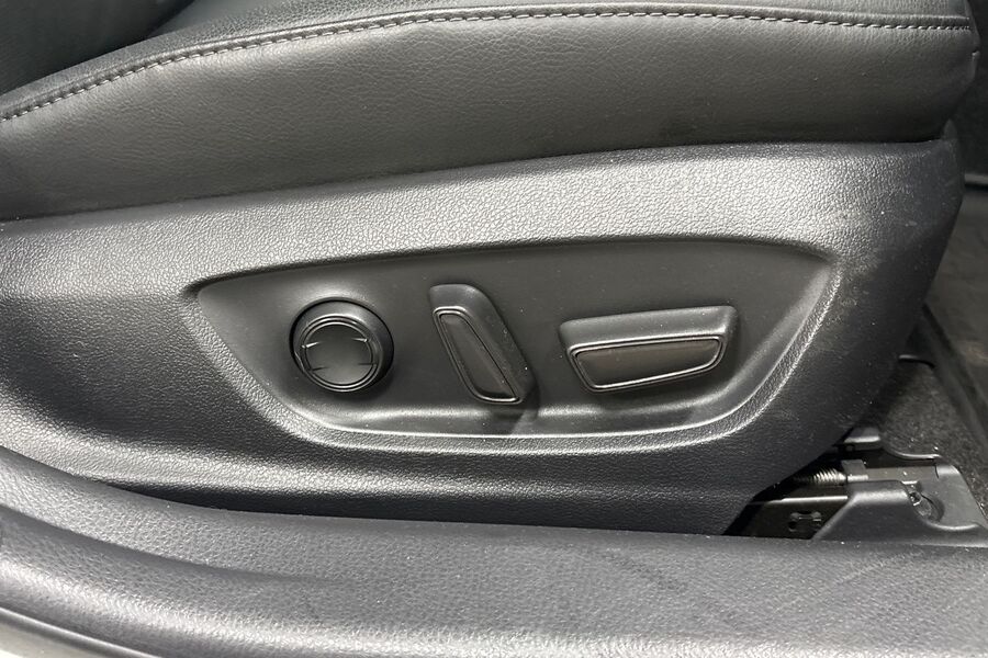 Toyota Camry vaihtoauto