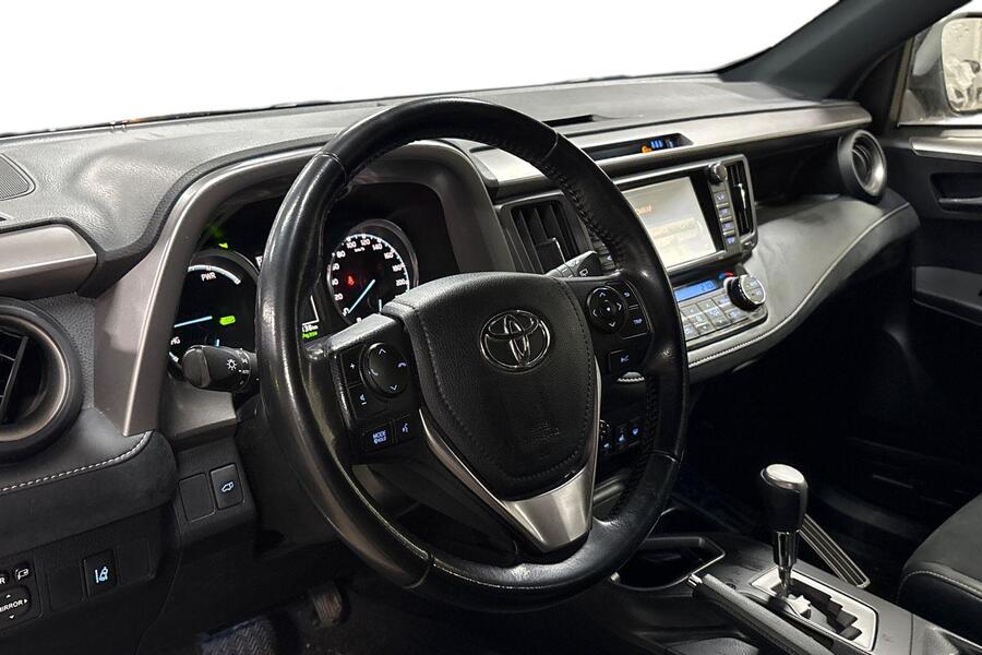 Toyota RAV4 vaihtoauto