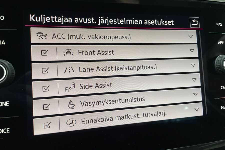 Volkswagen Tiguan vaihtoauto