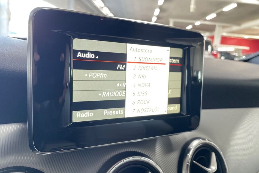 Mercedes-Benz CLA-sarja vaihtoauto