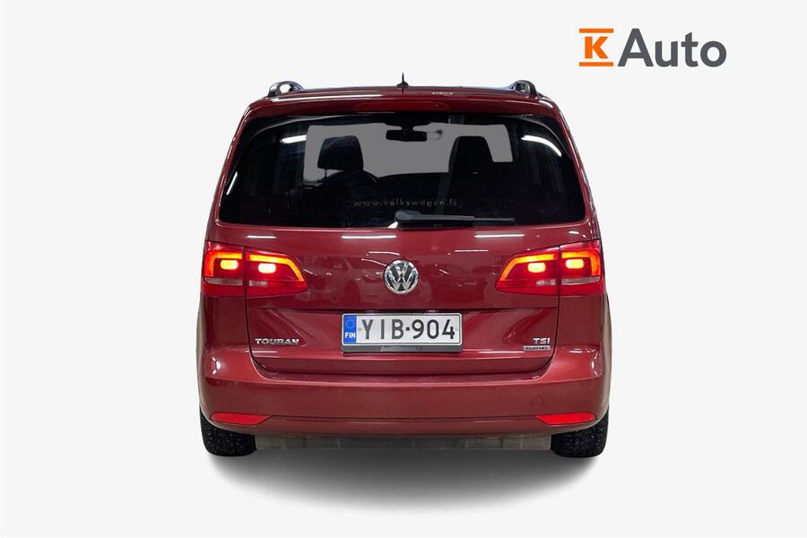 Volkswagen Touran vaihtoauto