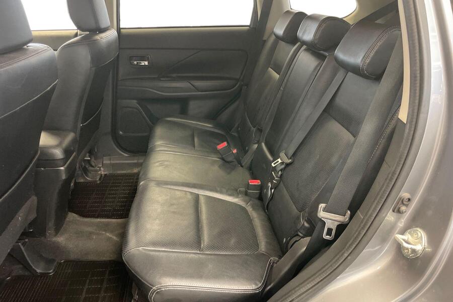 Mitsubishi Outlander vaihtoauto