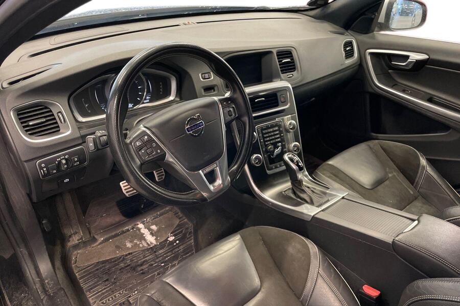 Volvo V60 vaihtoauto