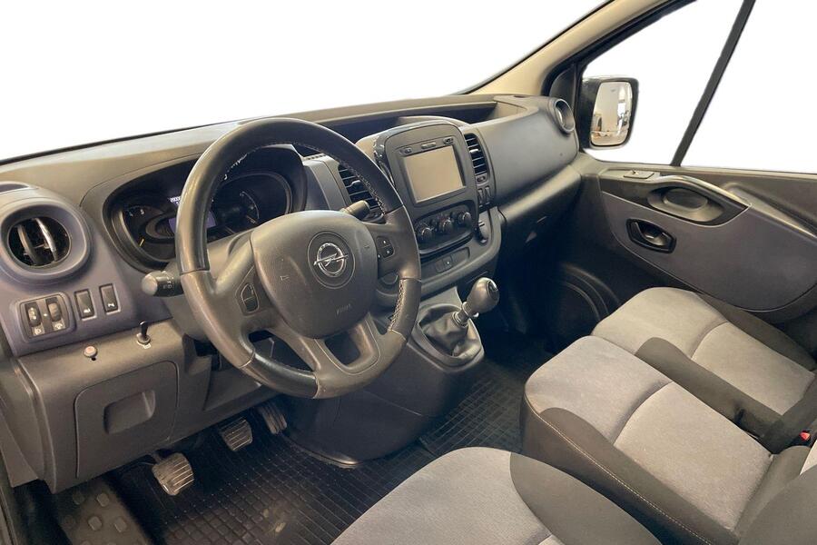 Opel Vivaro vaihtoauto