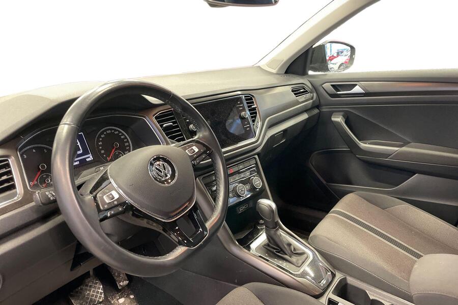 Volkswagen T-Roc vaihtoauto