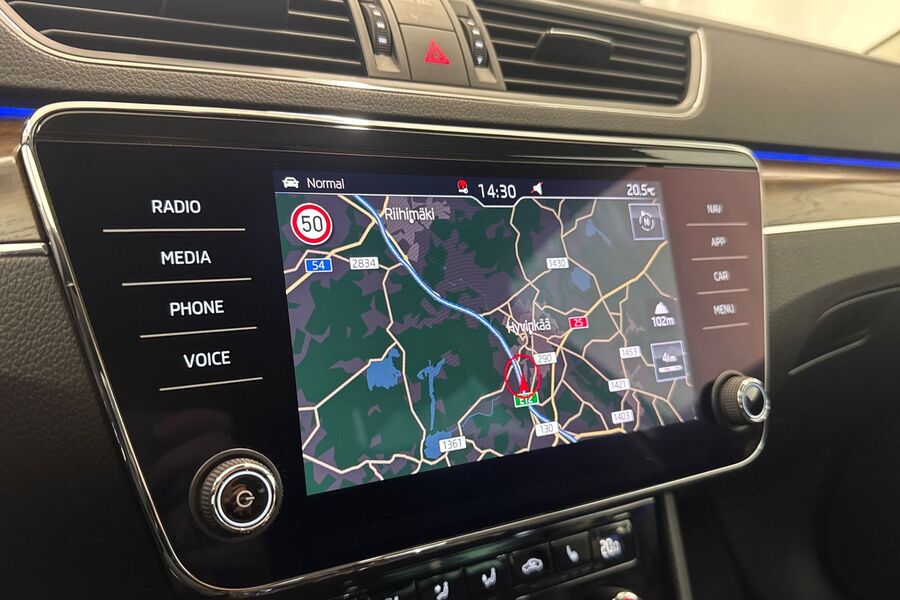 Skoda Superb vaihtoauto