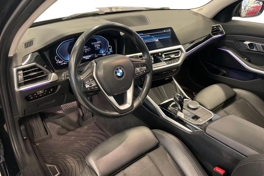 BMW 330 vaihtoauto