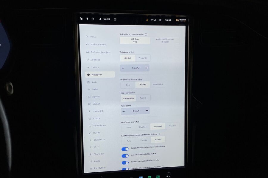 Tesla Model X vaihtoauto