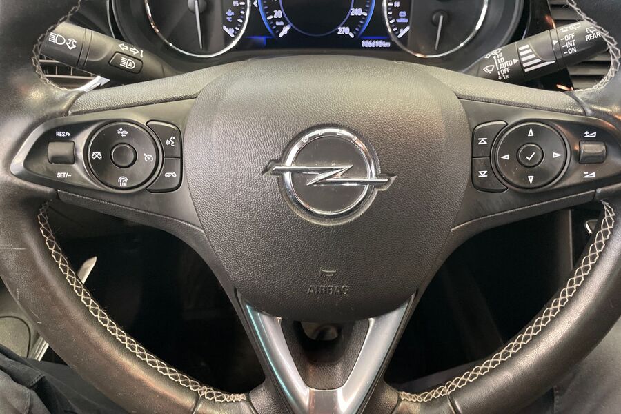 Opel Astra vaihtoauto