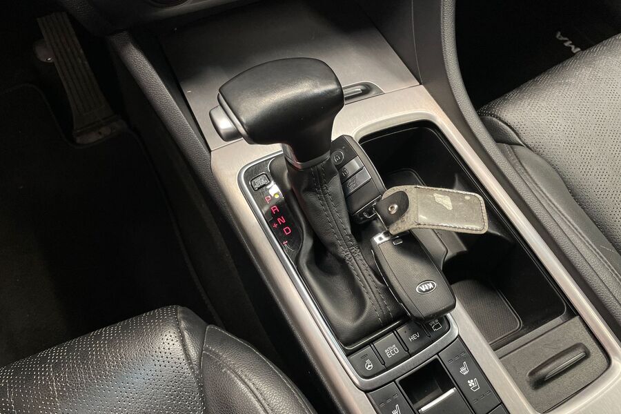 Kia Optima vaihtoauto