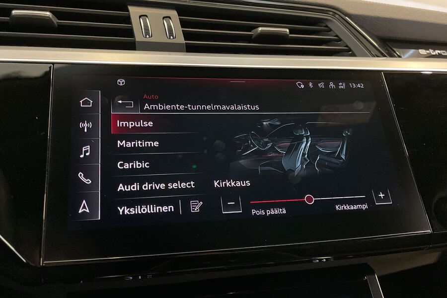 Audi Q8 e-tron vaihtoauto