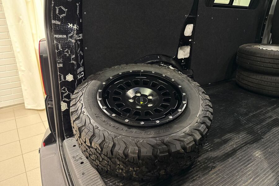 Volkswagen Transporter vaihtoauto