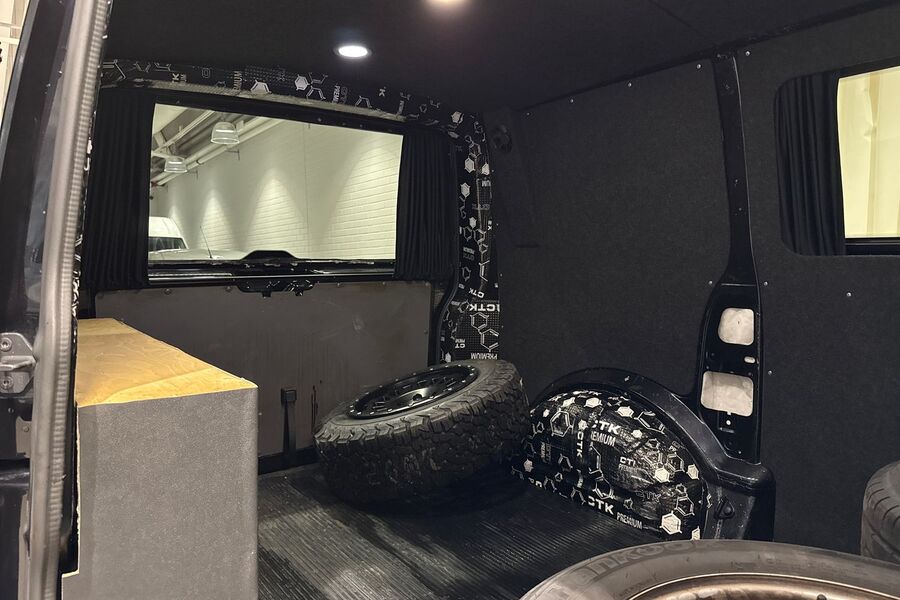 Volkswagen Transporter vaihtoauto