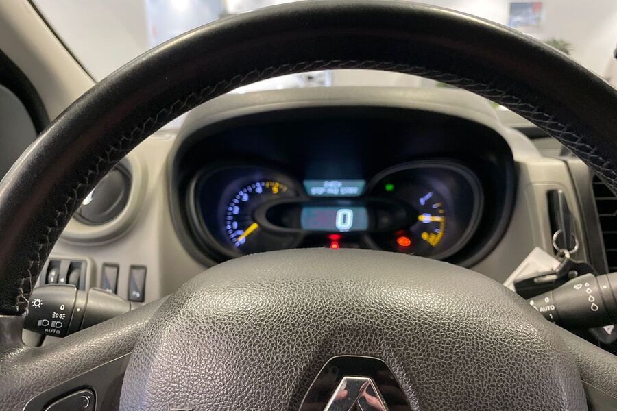 Renault Trafic vaihtoauto