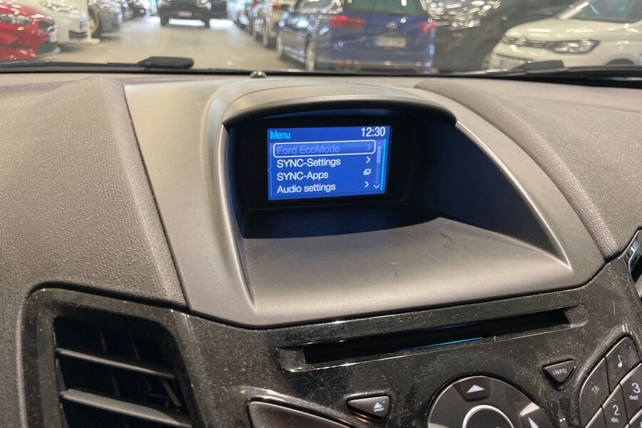 Ford Fiesta vaihtoauto