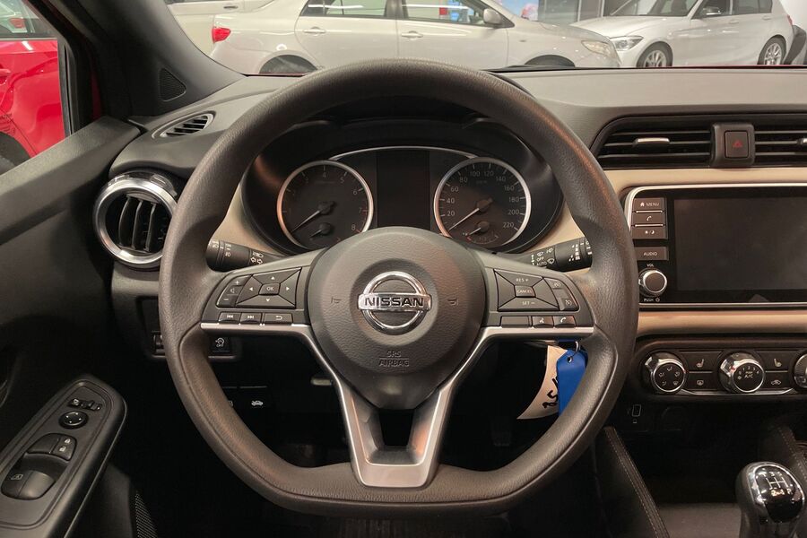 Nissan Micra vaihtoauto