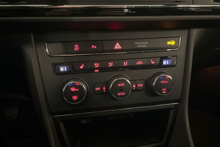 SEAT Leon ST vaihtoauto