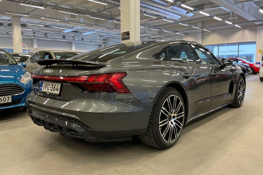 Audi e-tron GT vaihtoauto