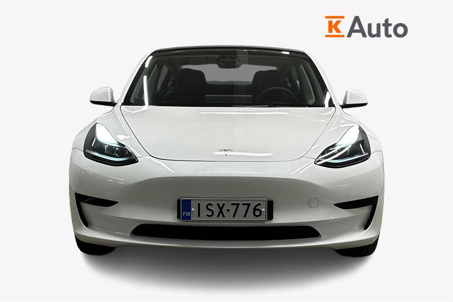 Tesla Model 3 vaihtoauto