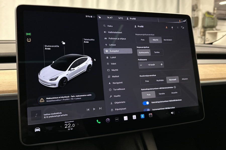 Tesla Model 3 vaihtoauto