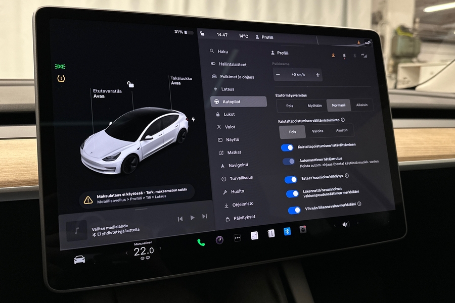 Tesla Model 3 vaihtoauto