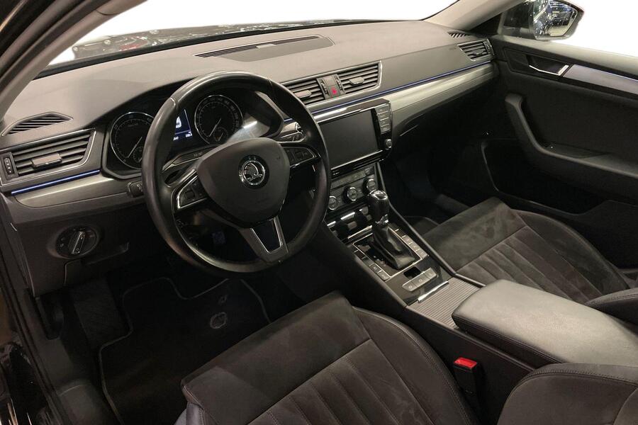 Skoda Superb vaihtoauto