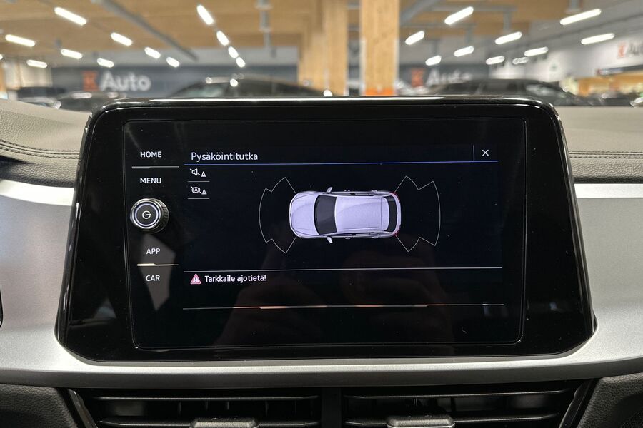 Volkswagen T-Roc vaihtoauto