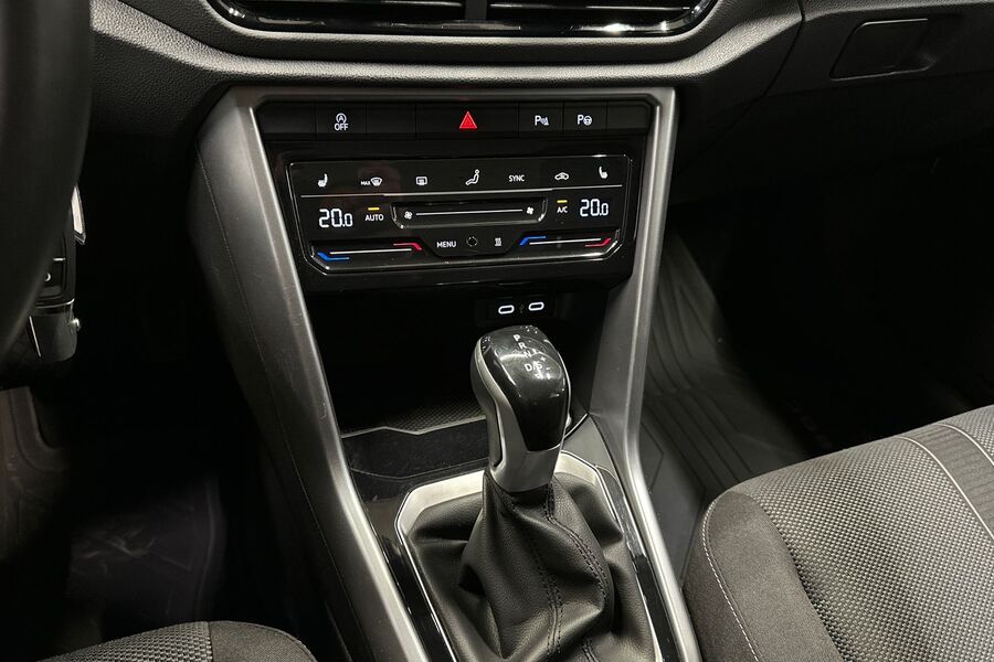 Volkswagen T-Roc vaihtoauto