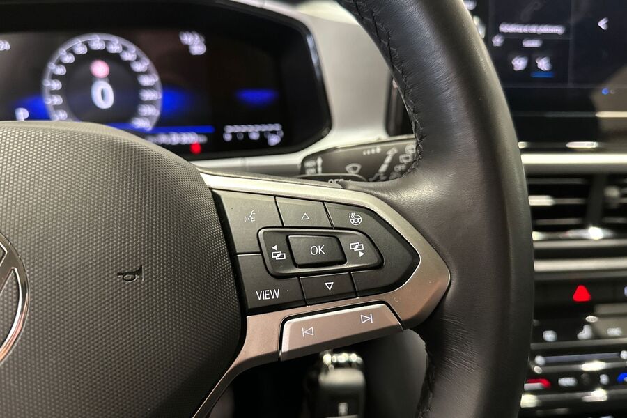 Volkswagen T-Roc vaihtoauto