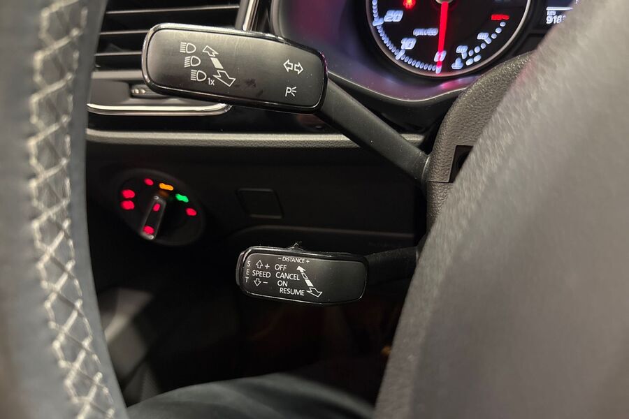 SEAT Leon ST vaihtoauto