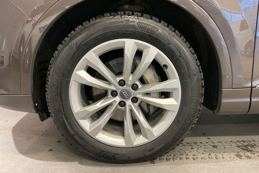 Audi Q7 vaihtoauto