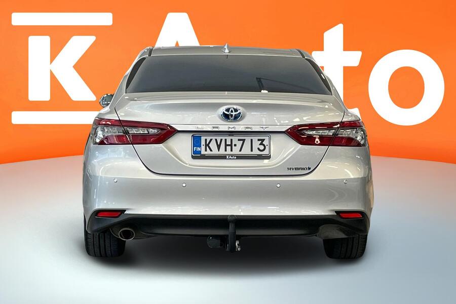 Toyota Camry vaihtoauto