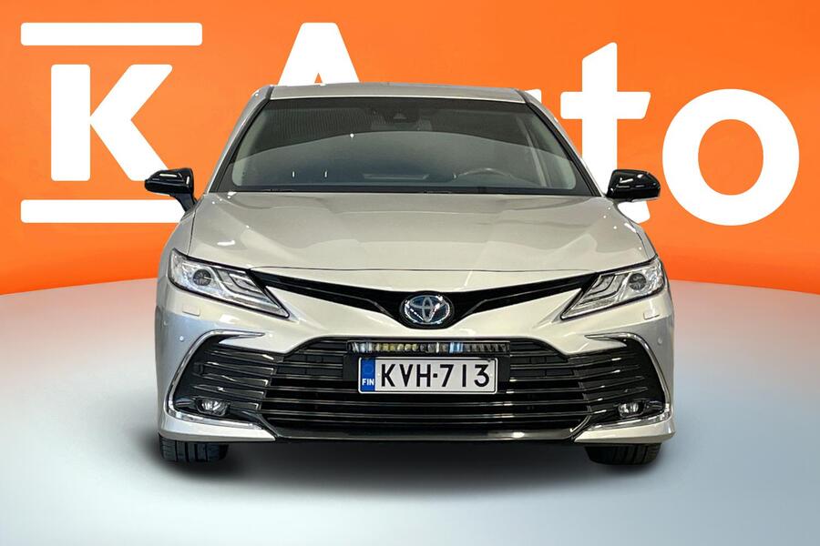 Toyota Camry vaihtoauto