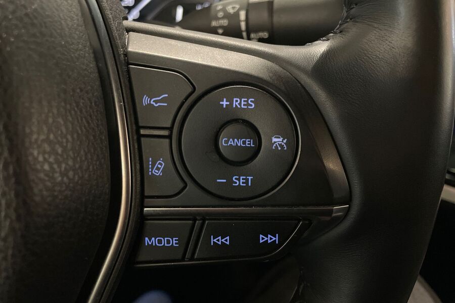 Toyota Camry vaihtoauto