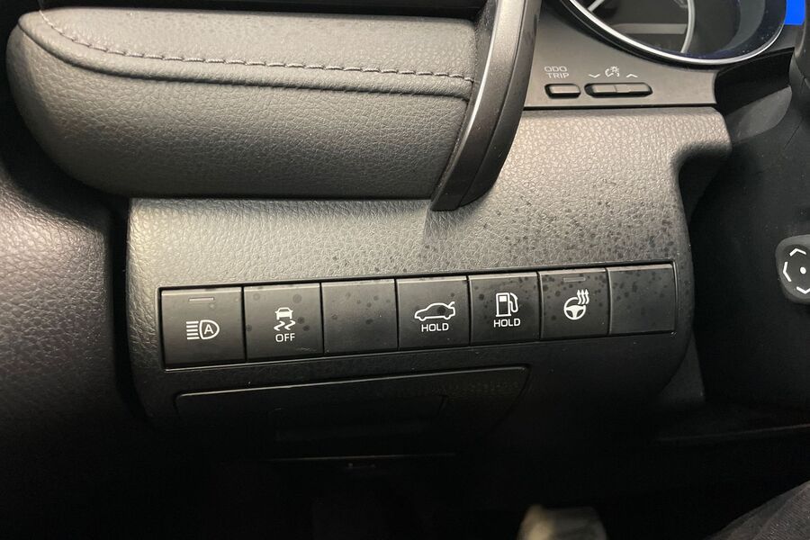 Toyota Camry vaihtoauto