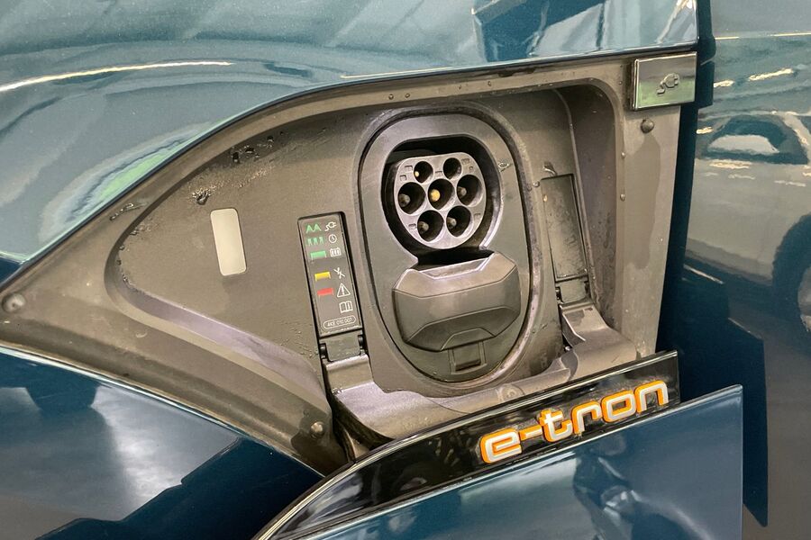 Audi e-tron vaihtoauto