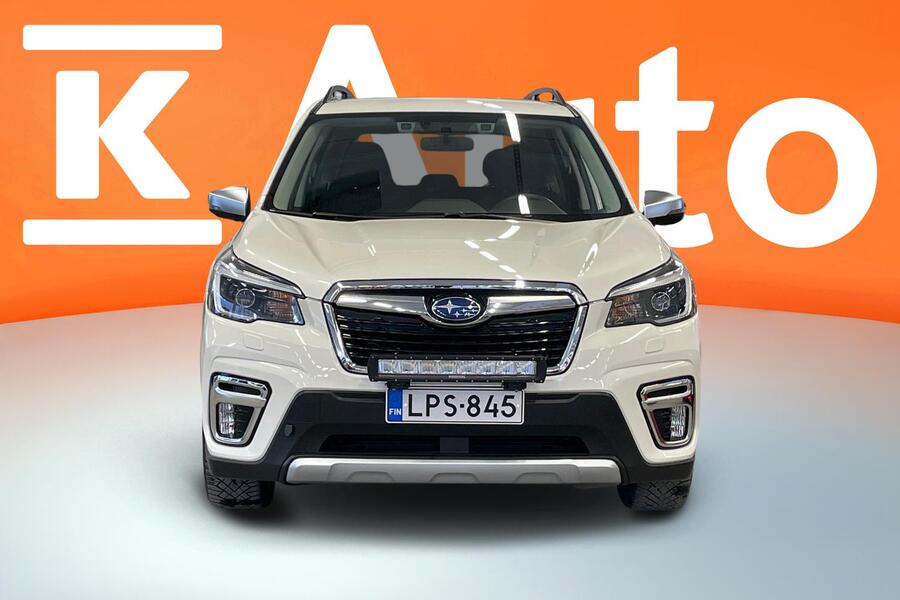 Subaru Forester vaihtoauto