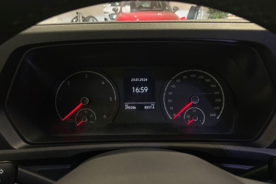 Volkswagen Caddy Maxi vaihtoauto