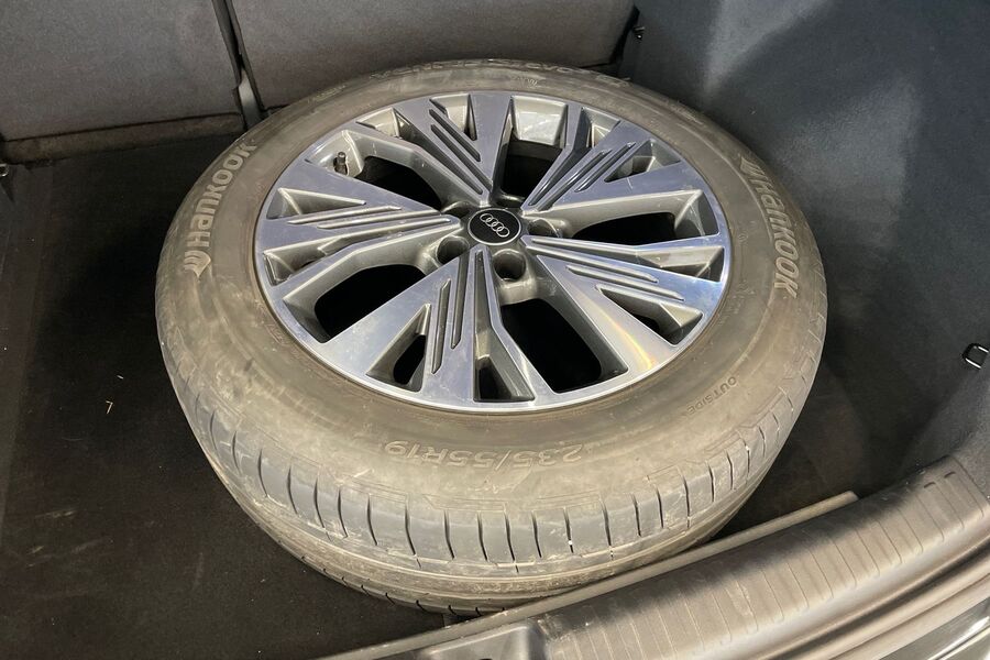 Audi Q4 e-tron vaihtoauto