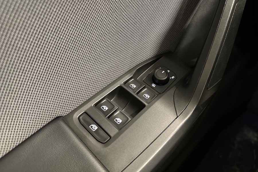 SEAT Leon Sportstourer vaihtoauto