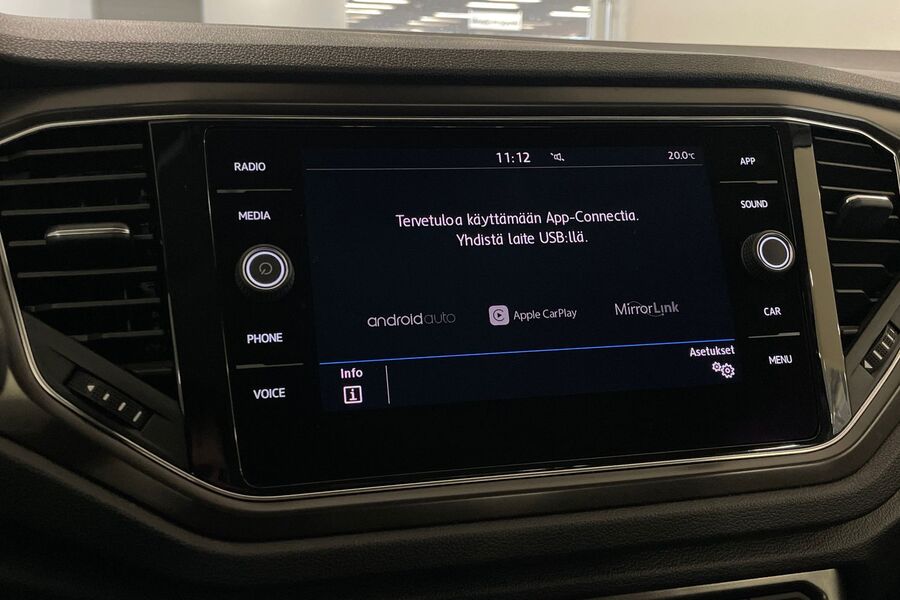 Volkswagen T-Roc vaihtoauto