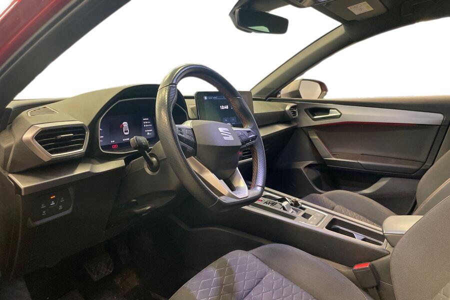 SEAT Leon Sportstourer vaihtoauto