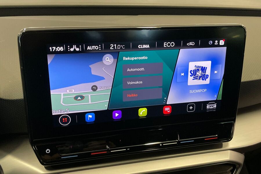 SEAT Leon Sportstourer vaihtoauto