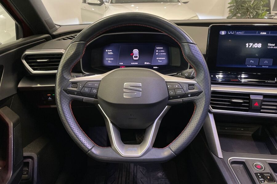 SEAT Leon Sportstourer vaihtoauto